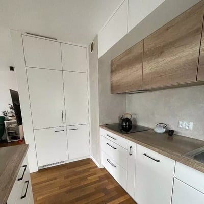 Long-term rental cozy apartment in a well-connected area, Kraków, Poland