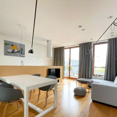 Long-term rental 2-room apartment in a gated complex, Mokotów, Warsaw