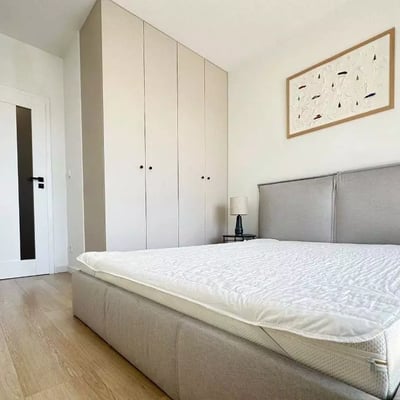 Long-term rental of a modern two-room apartment with a balcony in Prądnik Biały, Kraków