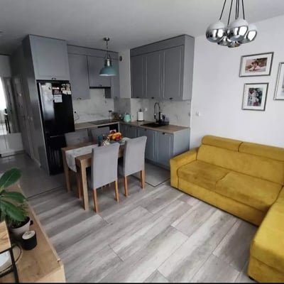 Long-term rental of a new 3-room apartment with parking and internet in Klecina, Wrocław