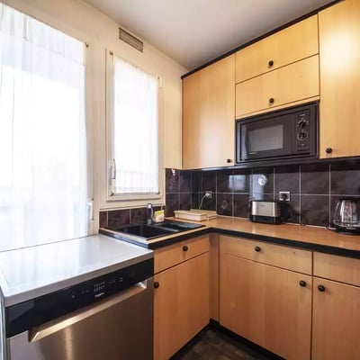 Long-term rental – spacious 3-room apartment with balcony and parking in the Paris suburbs