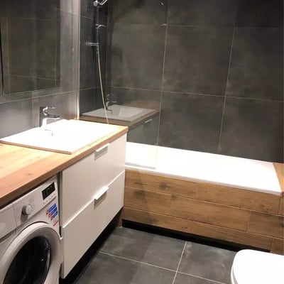 Long-term rental 2-room apartment with balcony and parking, Kraków