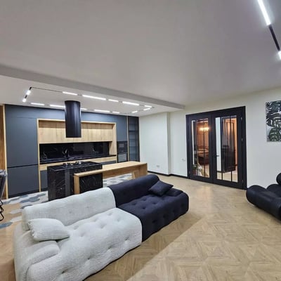 Long-term rental of a brand new two-bedroom apartment in Batumi near 6 May Park