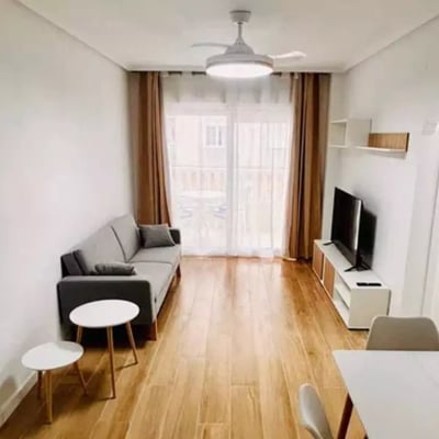 Long-term rental in Torrevieja (Alicante), 2 minutes from Los Locos beach