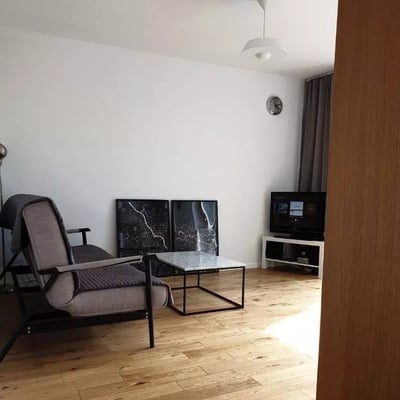 Long-term rental 3-room apartment on Masarska Street, Kraków