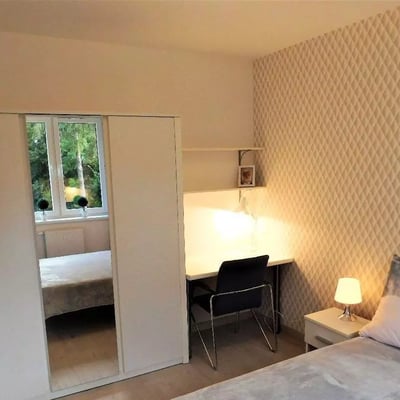 Long-term rental 3-room renovated apartment with internet in Swojczyce, Wrocław