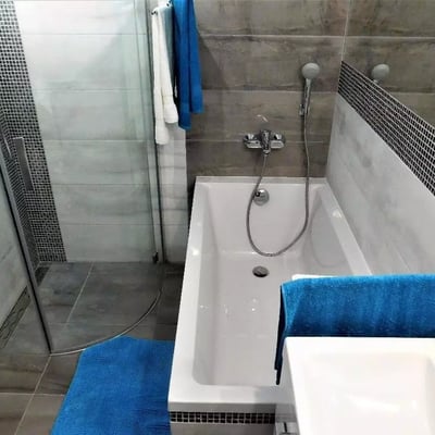 Long-term rental 3-room renovated apartment with internet in Swojczyce, Wrocław