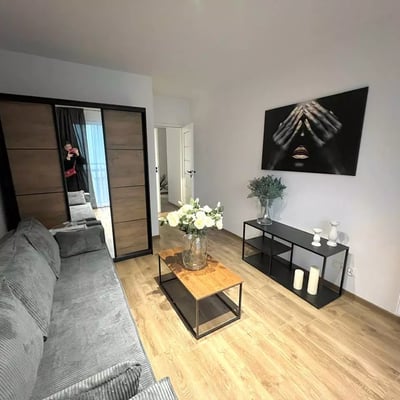 Long-term rental brand-new 2-room apartment in modern 2024 complex on Sienkiewicza, Wrocław