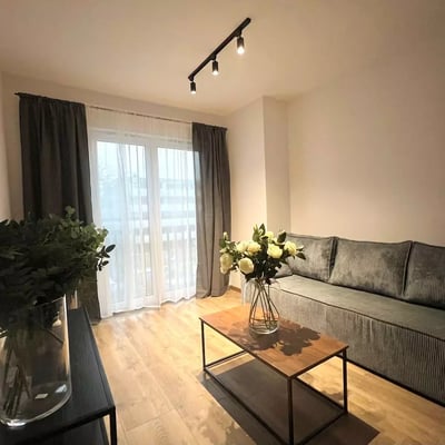 Long-term rental brand-new 2-room apartment in modern 2024 complex on Sienkiewicza, Wrocław