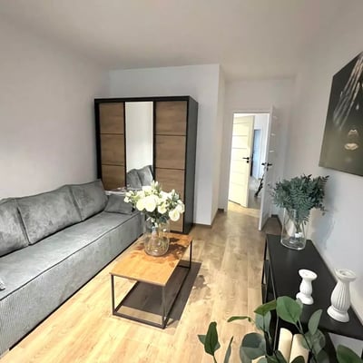 Long-term rental brand-new 2-room apartment in modern 2024 complex on Sienkiewicza, Wrocław
