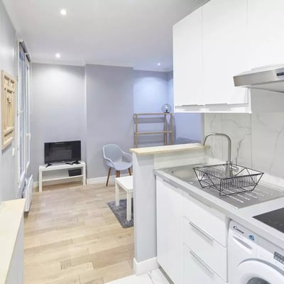 Long-term rental 2-room apartment 40m², Paris