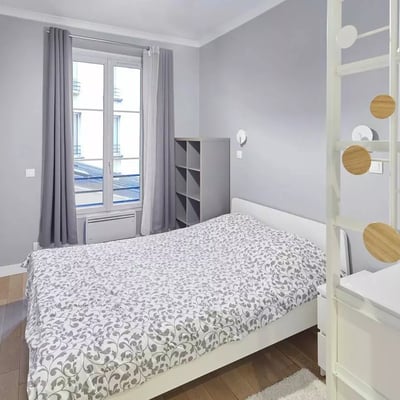 Long-term rental 2-room apartment 40m², Paris
