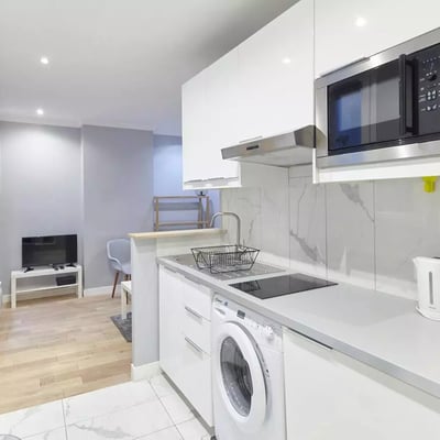 Long-term rental 2-room apartment 40m², Paris