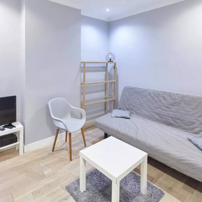 Long-term rental 2-room apartment 40m², Paris