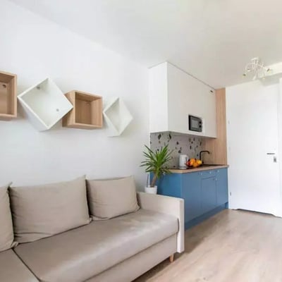 Long-term rental studio apartment 20m², Meiera Street, Kraków