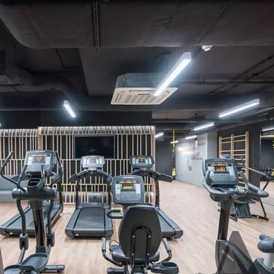 Long-term rental studio with a river view, Wrocław, Poland