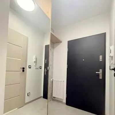 Long-term rental stylish apartment with parking included, Wrocław, Poland