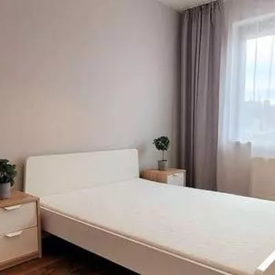 Long-term rental modern 2-room apartment in prestigious new complex Ogrody Hallera, Wrocław, Poland