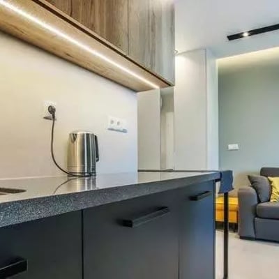 Долгосрочная аренда уютной квартиры рядом с рекой Вислой в Кракове