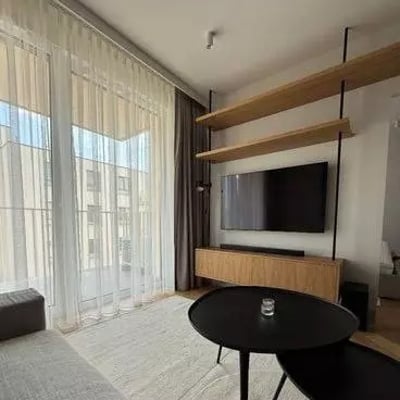 Долгосрочная аренда — 2-комнатной квартиры, первая сдача, Wawer, Варшава, Польша