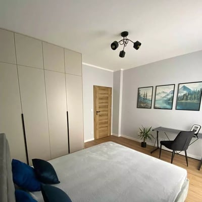 Long-term rental in Warsaw – spacious 4-room flat in Ursus district