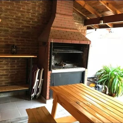 Long-term rental house with pool in Martínez, Buenos Aires