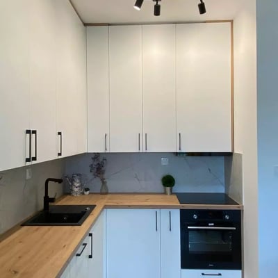 Long-term rental 2-room apartment with balcony and AC in Wrocław