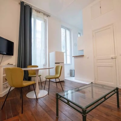 Long-term rental cozy 2-room apartment with mezzanine in Boulogne-Billancourt, Paris