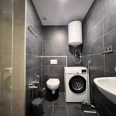 Long-term rental 1-bedroom apartment with sea view, Batumi