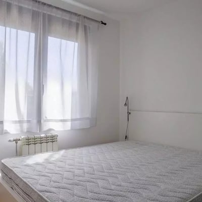 Long-term rent 3-room apartment in Vračar, Belgrade, 58m², with air conditioning and dishwasher