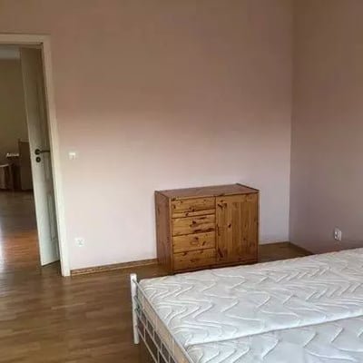 Long-Term rental 2-room apartment with two balconies and parking in Wrocław