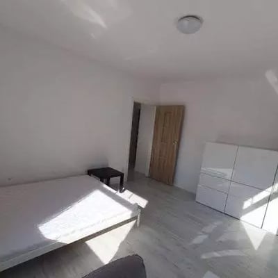 Long-term rental spacious 4-room apartment in Wrocław