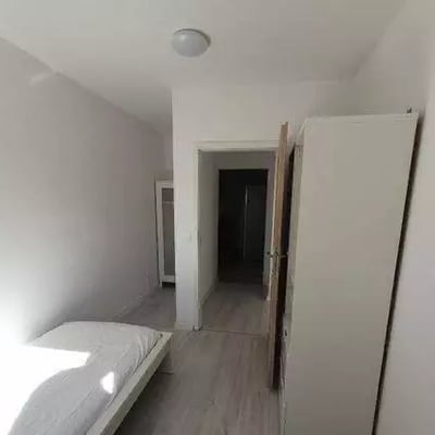 Long-term rental spacious 4-room apartment in Wrocław