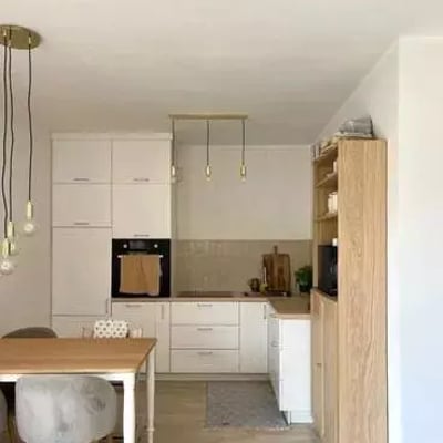 Long-term rental of a bright 3-room flat with balcony and parking ideal for a family in Wrocław