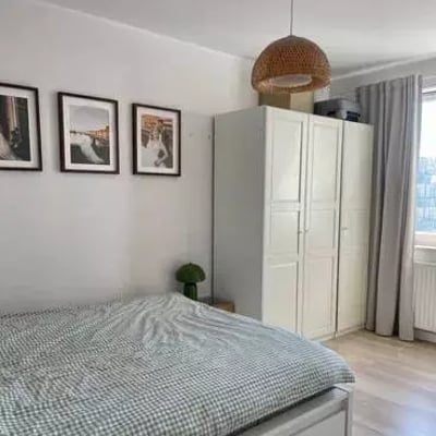 Long-term rental of a bright 3-room flat with balcony and parking ideal for a family in Wrocław