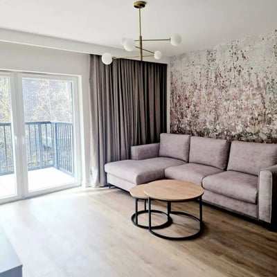 Long-term rental of a modern 2-room apartment 44 m² with balcony and parking in Wrocław