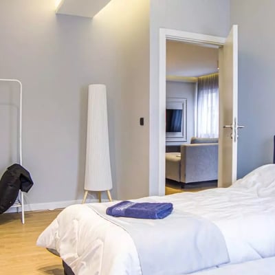 Long-term rental of a 3-room apartment near Big Fashion Mall, Karaburma, Belgrade, Serbia