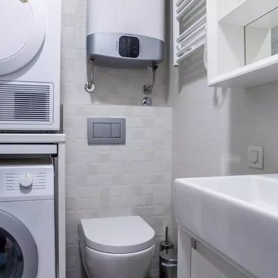 Long-term rental of a 4-room apartment near Tašmajdan Park, city center, Belgrade, Serbia