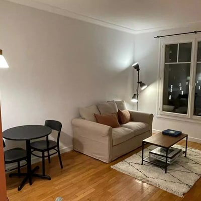 Long-term rental of a 2-room apartment in the 16th arrondissement, Paris, France