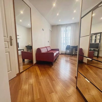 Long-term rental of a 2-room apartment 30 m² in the 16th arrondissement, Paris, France