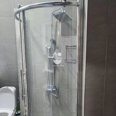 Alquiler a largo plazo amplio apartamento 3+1 en Batumi, Georgia