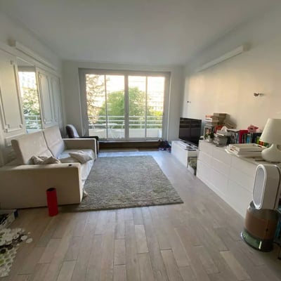 Alquiler a largo plazo apartamento de 5 habitaciones 112m² con balcón en el distrito 16 de París