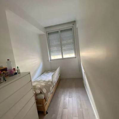 Long-term rental 5-room apartment 112m² with balcony in the 16th arrondissement of Paris