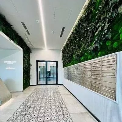 Long-term rental 1-room apartment 28 m² in a prestigious residential complex, Wrocław, Poland