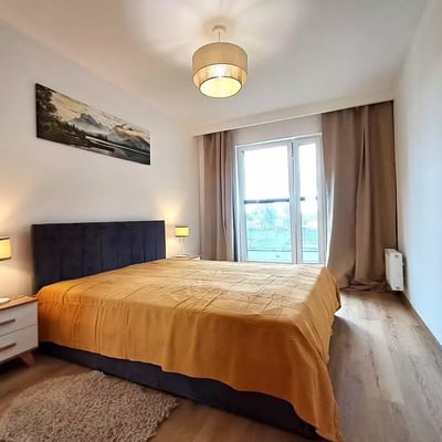 Long-term rental in Wrocław modern 2-room apartment, 41 m², with parking in Atal complex