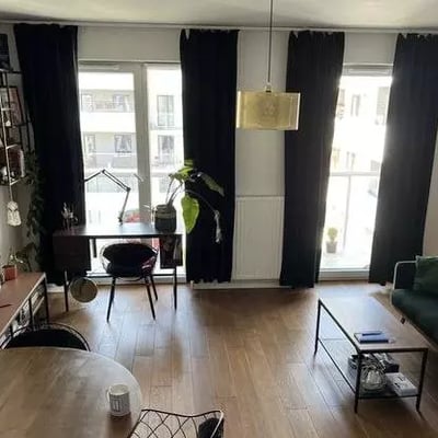 Долгосрочная аренда в Варшаве — 2-комнатная квартира 47 м² с просторным балконом и паркингом, Praga-Południe