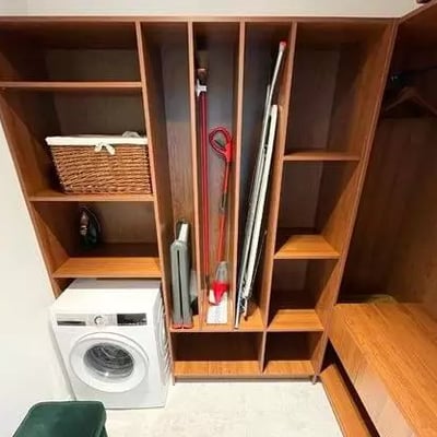 Long-term rental in Warsaw, Wola — 3-room 70 m² apartment with balcony, air conditioning, and smart home system