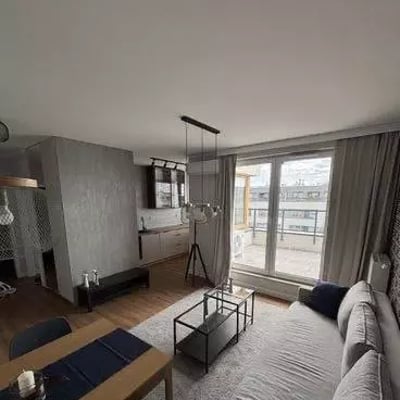 Долгосрочная аренда в Кракове — 2-комнатная квартира 42 м² с балконом на ул. Piltza, район Dębniki