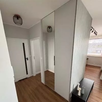 Long-term rental in Kraków — 2-room 42 m² apartment with balcony on Piltza Street, Dębniki district