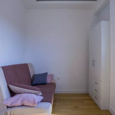 Long-term rental in Belgrade — 54 m² two-room apartment with balcony and appliances in Voždovac district